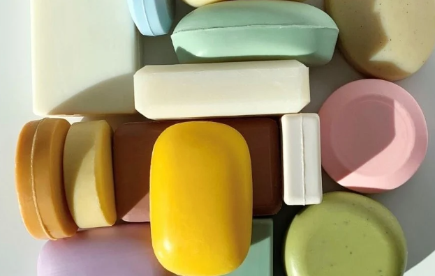 “Why Your Skin Deserves Better: The Truth About Natural Soap vs. Commercial Soap”